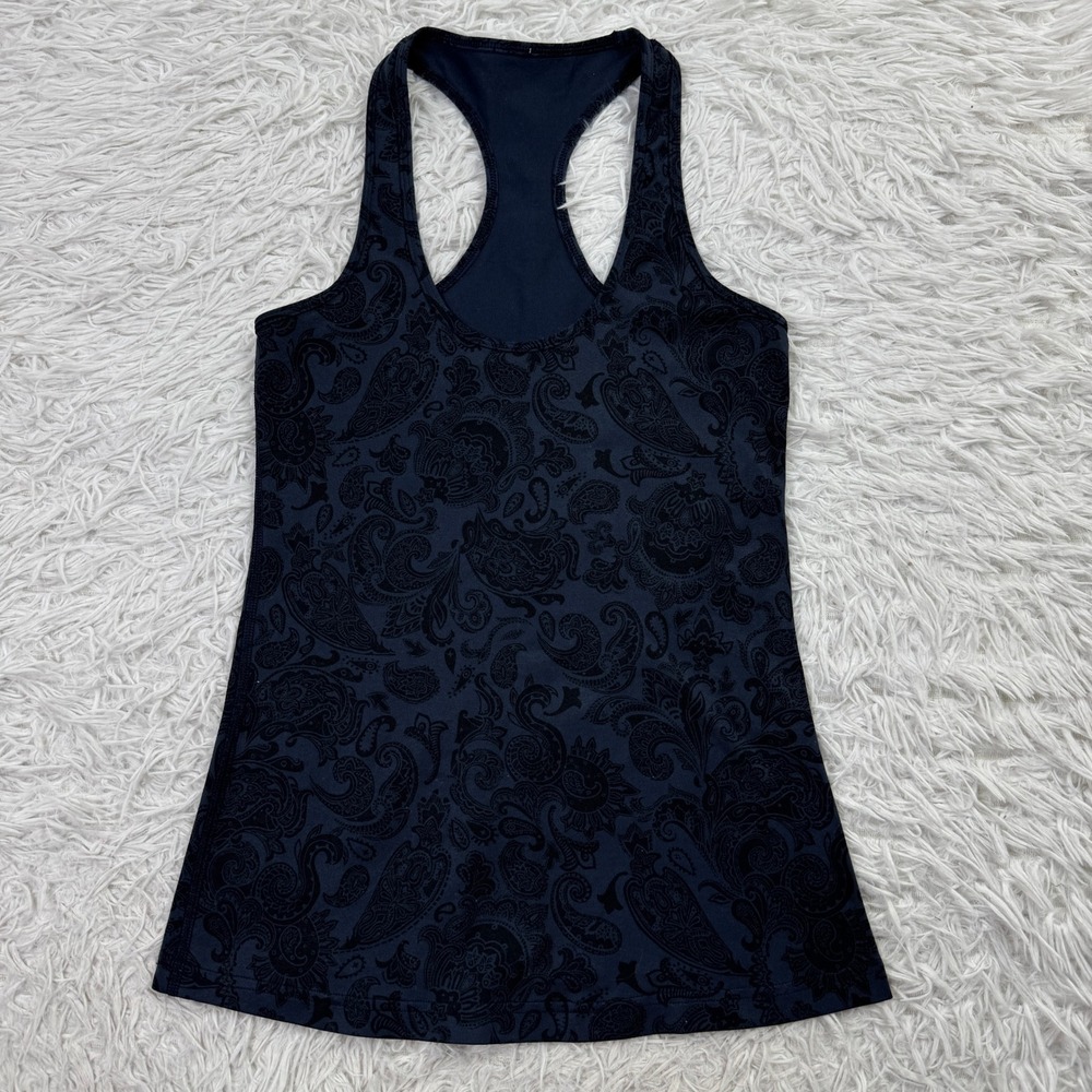 Lululemon Shirt Womens 0 Inkwell Blue Paisley Cool Racerback Tank Top Nulu Yoga